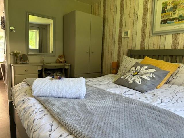 Frankie'S Holiday Lodge Gunnislake Buitenkant foto